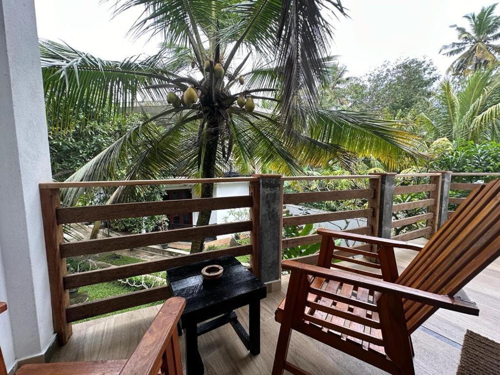 Siyon Yula - Guest House Hikkaduwa Extérieur photo