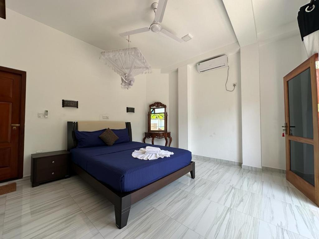 Siyon Yula - Guest House Hikkaduwa Extérieur photo
